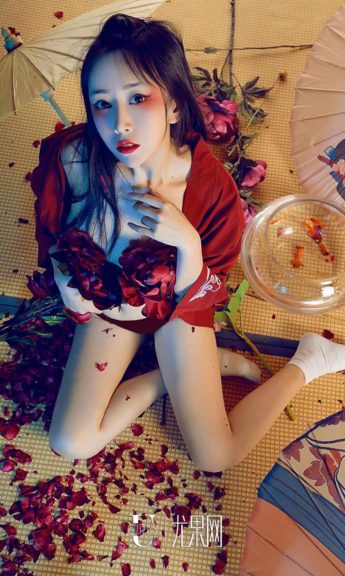 [Ugirls尤果网] 爱尤物专辑 2019.02.14 NO.1366 豌豆公主 姹紫嫣红